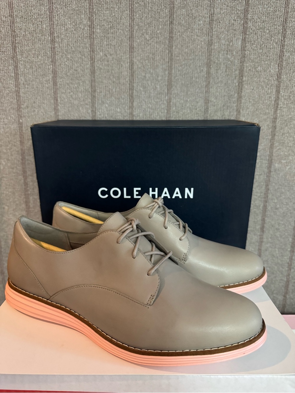 NIB Cole Haan Women's Original Grand Plain Paloma Leather Oxford SZ 8 B Shoes